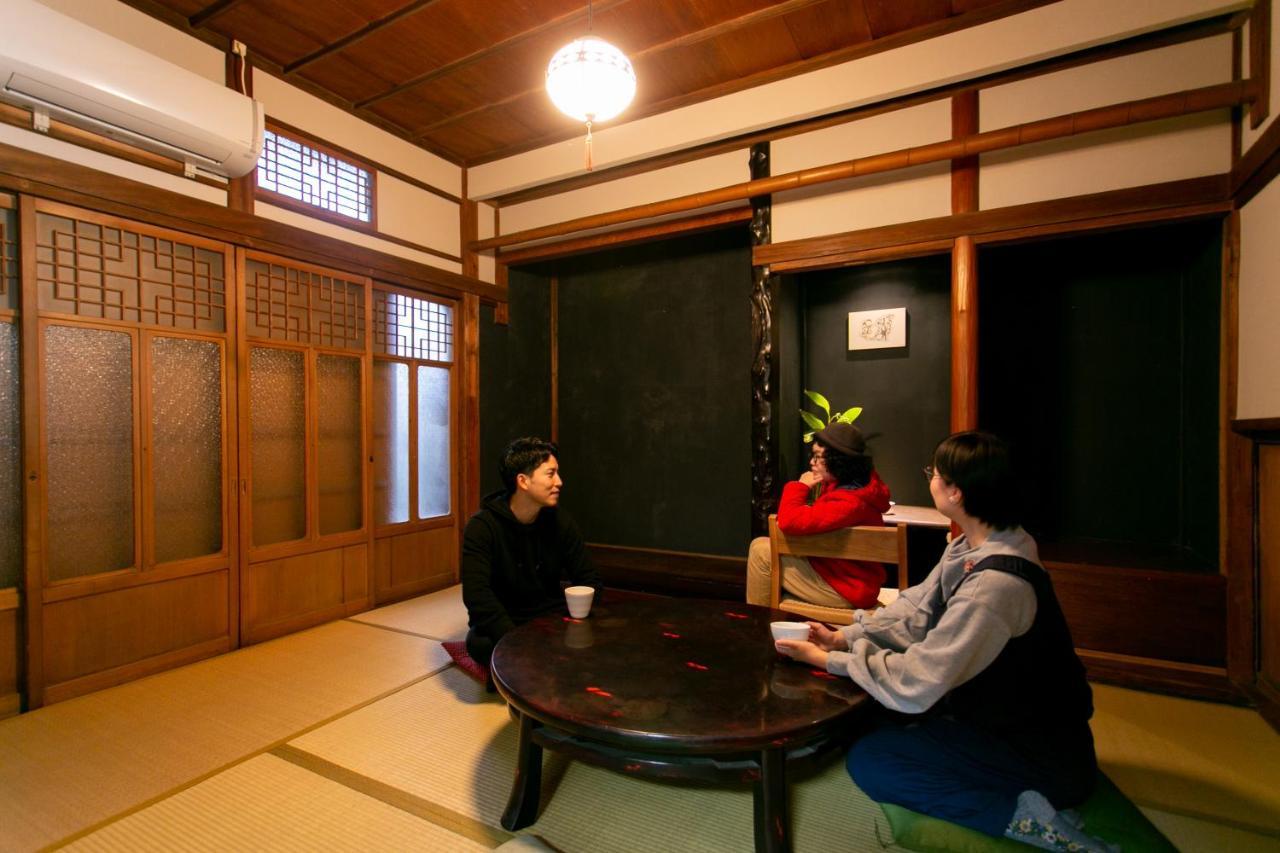 Mojiko Guest House Porto Kitakyushu Exterior photo